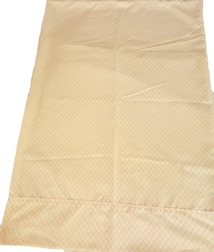 Twin Sz Sheet Set By Amazon Basics. Yellow & white 100%polyester - Picture 5 of 14