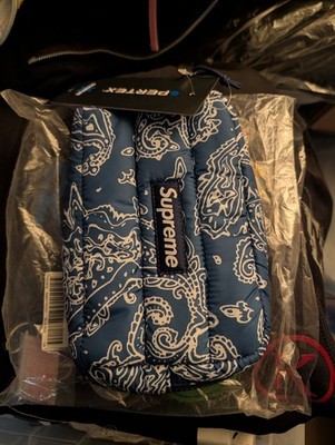 Supreme Nylon Puffer Pouch BLUE PAISLEY FW22 | eBay