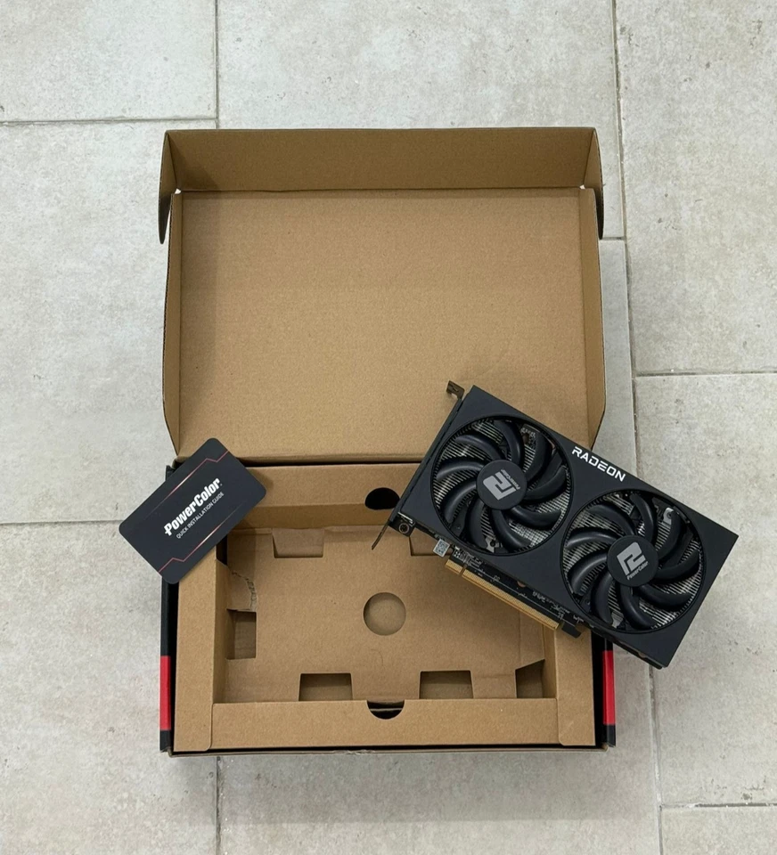 AMD PowerColor Fighter Radeon RX 6600 XT 8GB - Immagine 3 di 4