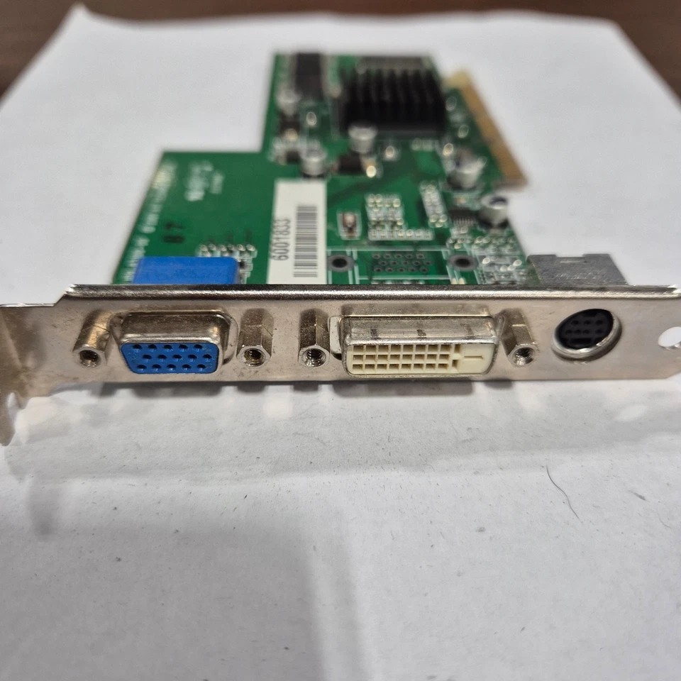 ati radeon 7000 - Image 2 of 4