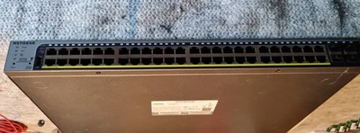 Netgear GS752TP v2 Ethernet Switch mit 48 Anschlüsse (GS752TP-200EUS) - Bild 1 von 3