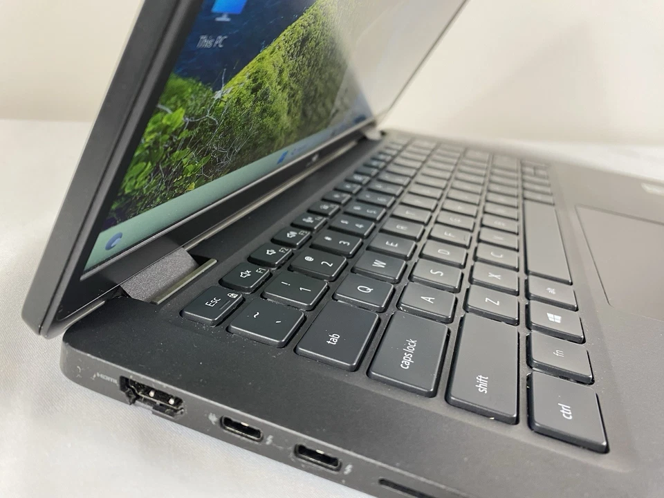 Dell Latitude 7410 (i7 10th gen, 32 GB RAM, 256 GB SSD, Carbon Black) - Image 4 of 4