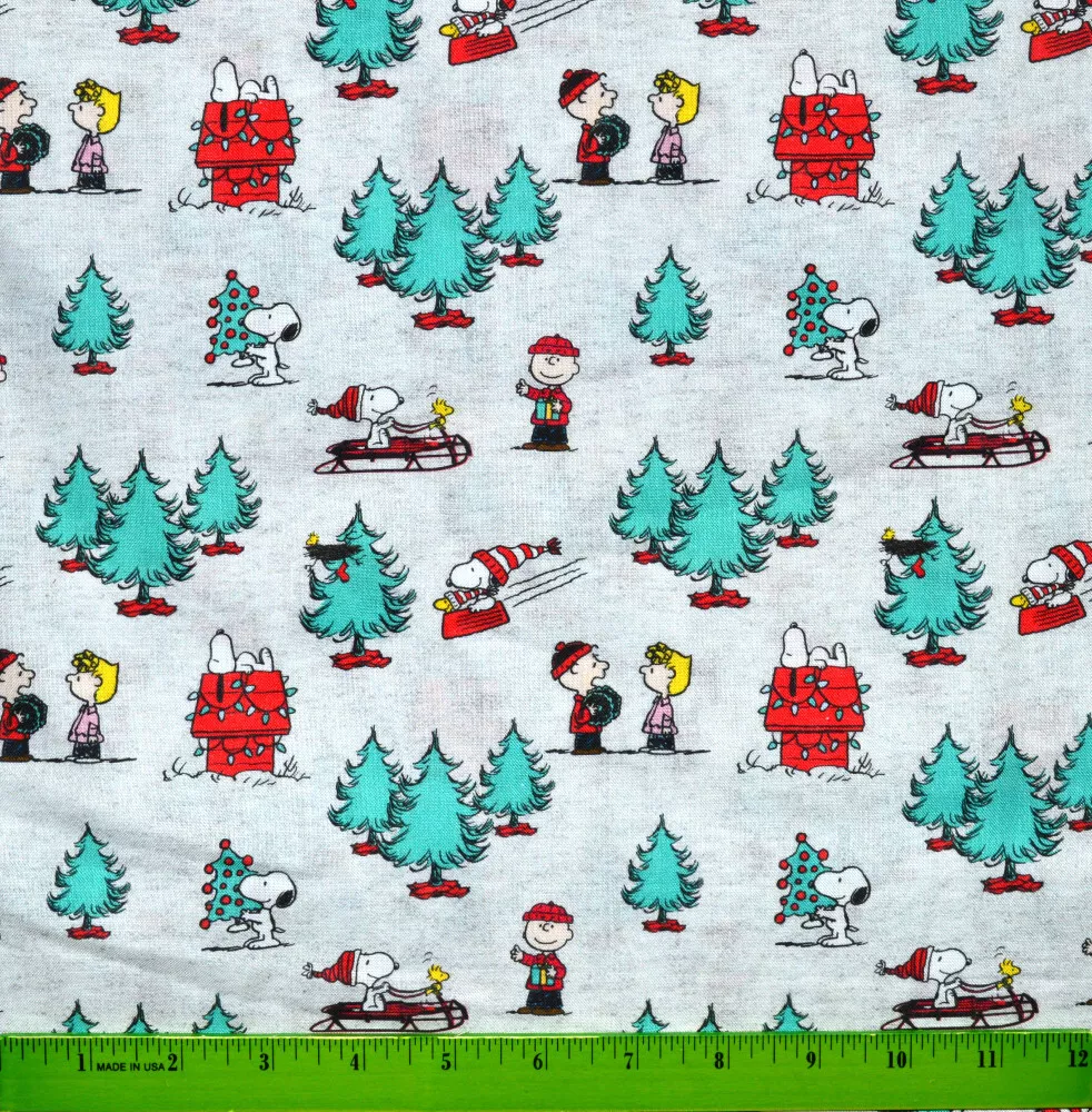 Peanuts Christmas Fabric - HALF YARD - 100% Cotton Quilting Snoopy Charlie  Brown