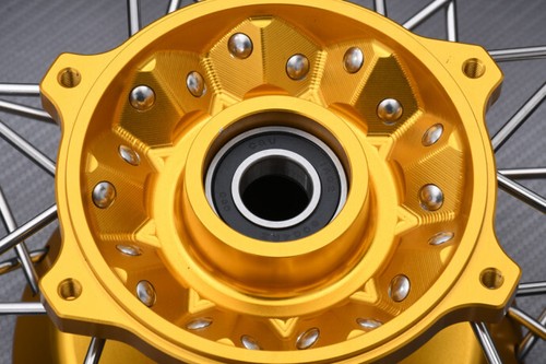 Felge Speichen Hintenrader Supermoto Jaune SUZUKI DRZ 400 S 2000-2012 4,25"x17" - Picture 3 of 6