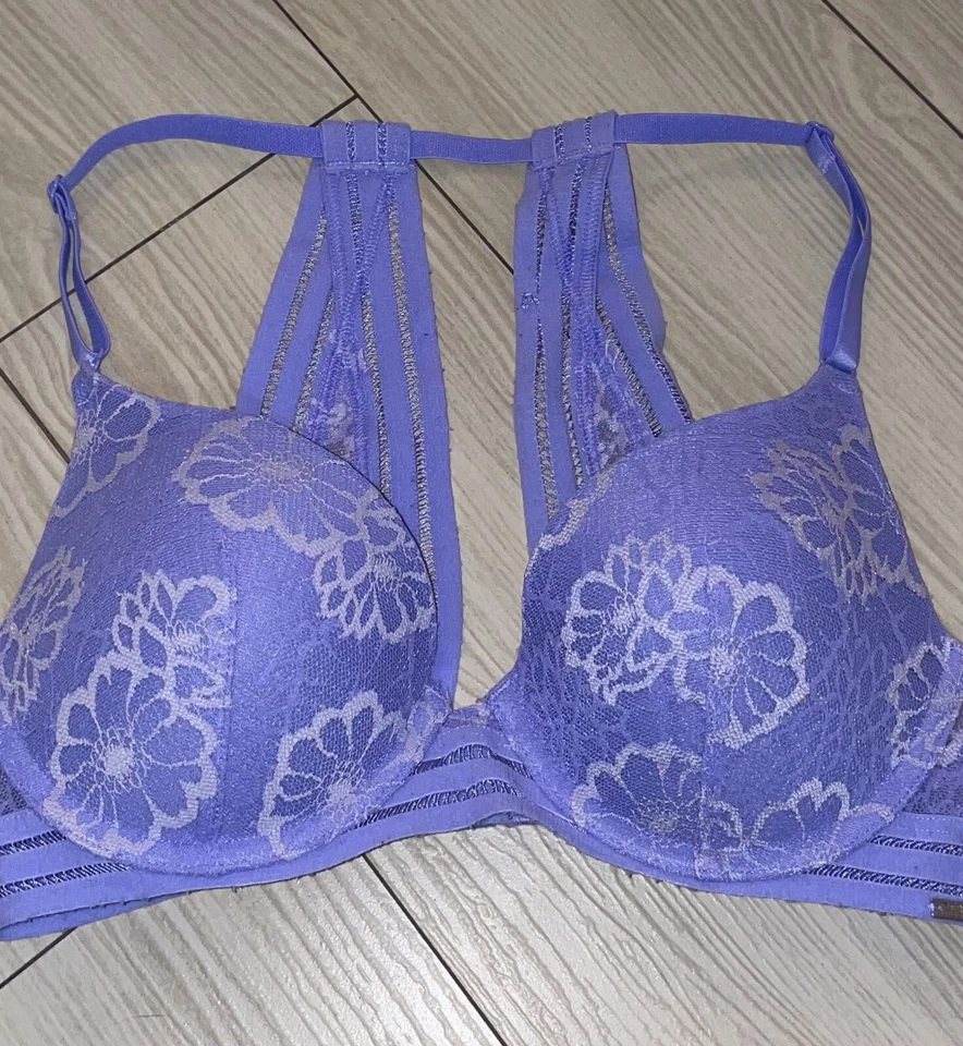Sujetador Rosa Victorias Secret Ligeramente Forrado Espalda Corredora Floral Encaje Mujer 32C Púrpura Foto 3 de 4