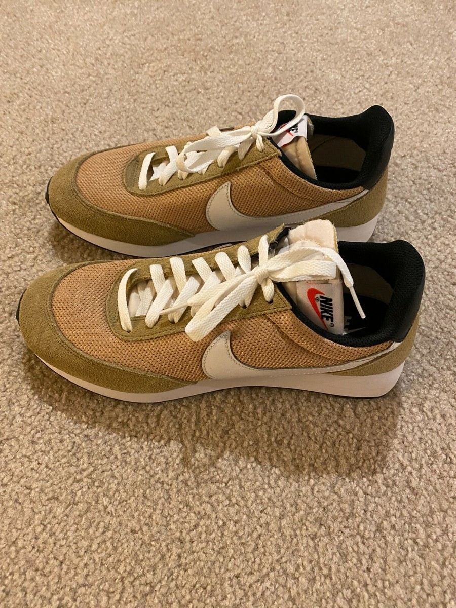 nike tailwind parachute beige