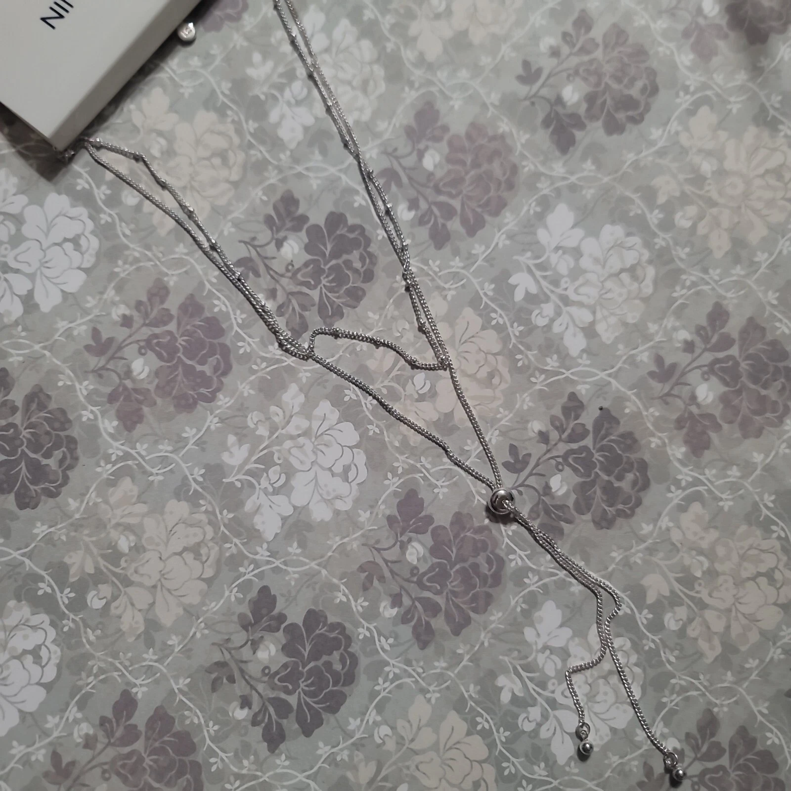 VETEMENTS Collana Nove Ovest