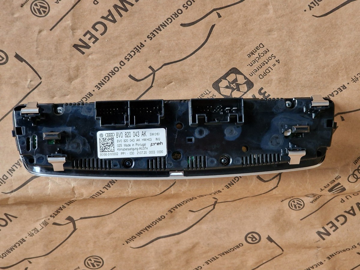 ORIGINAL AUDI Q2 Klimabedienteil 8V0820043BK IMJ Climatronic 