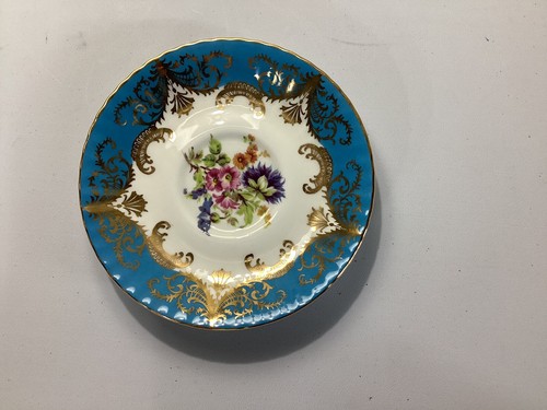PARAGON Her MAJESTY THE QUEEN FLORAL TEACUP & SAUCER, FLORAL Gold Blue- - Picture 4 of 8