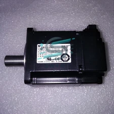 USED 1PCS Yaskawa servo motor SGMAV-02ADA61