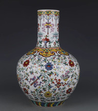 13'' Qianlong Marked Doucai Porcelain Babao Flower Pattern Tianqiu Bottle Vase