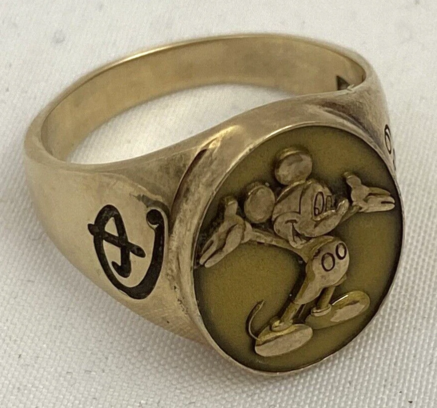 10k gold sale mickey mouse ring