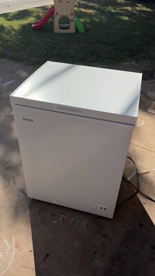 Galanz 5.0 cu ft Chest Freezer  