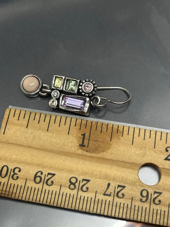 Pendientes colgantes de gancho de pez con cristales de Swarovski plateados firmados por Patricia Locke 08 Foto 3 de 4