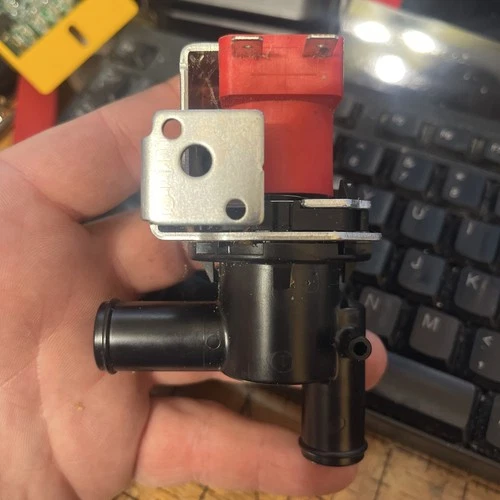 Deltrol Controls DSVP12N-2LSX-240M Solenoid Valve 74017-69 - OPEN BOX