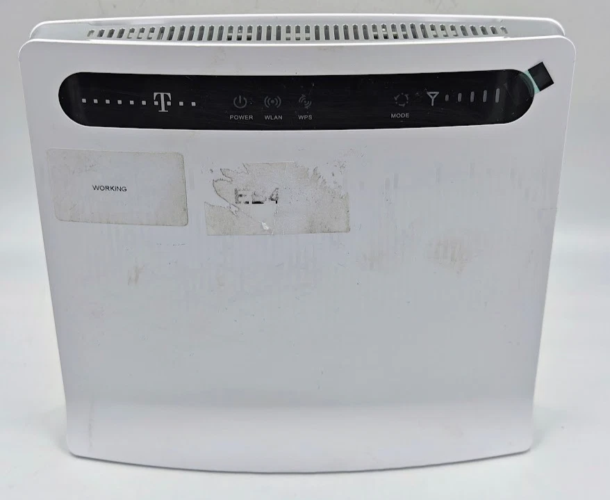 Huawei Speedport LTE II B593s-12 LTE CPE Wireless Router - Image 2 of 4