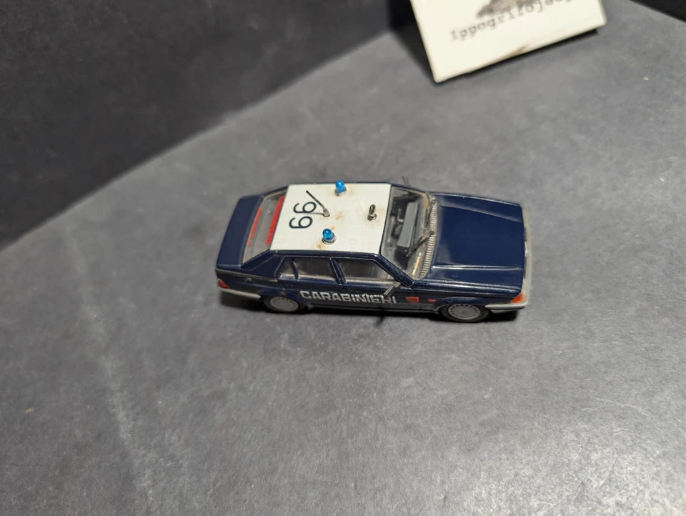 Modellino Progetto K Alfa Romeo 75 Carabinieri n.66 scala 1:43 originale rara - Immagine 2 di 4