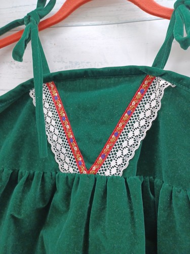 Vtg 60s Girls Emerald Green Velvet Dress Sz 7 Lace Spaghetti Straps Cottagecore - Picture 2 of 6