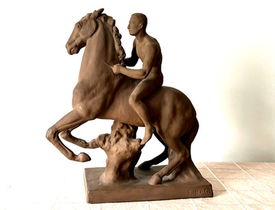 Else Bach Pferd Reiter Karlsruher Majolika Skulptur Reiter auf Pferd