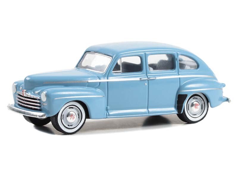 グリーンライト　1947 Ford Fordor Super Deluxe Amazon.com: Greenlight 1/64 1947 Ford Fordor Super Deluxe