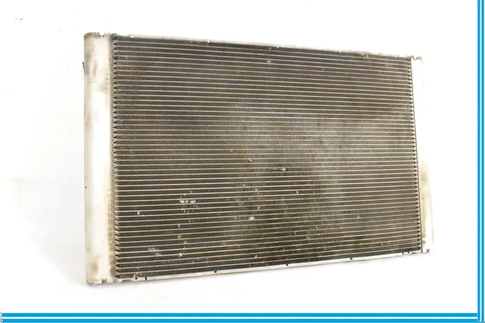 05-09 奥迪 A8 Quattro S8 发动机水冷散热器 4E0121251F 原始设备制造商 — 第 2/4 张图片