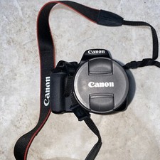 Canon Eos Rebel T5 with stabilizing Lens 18-55 mm.