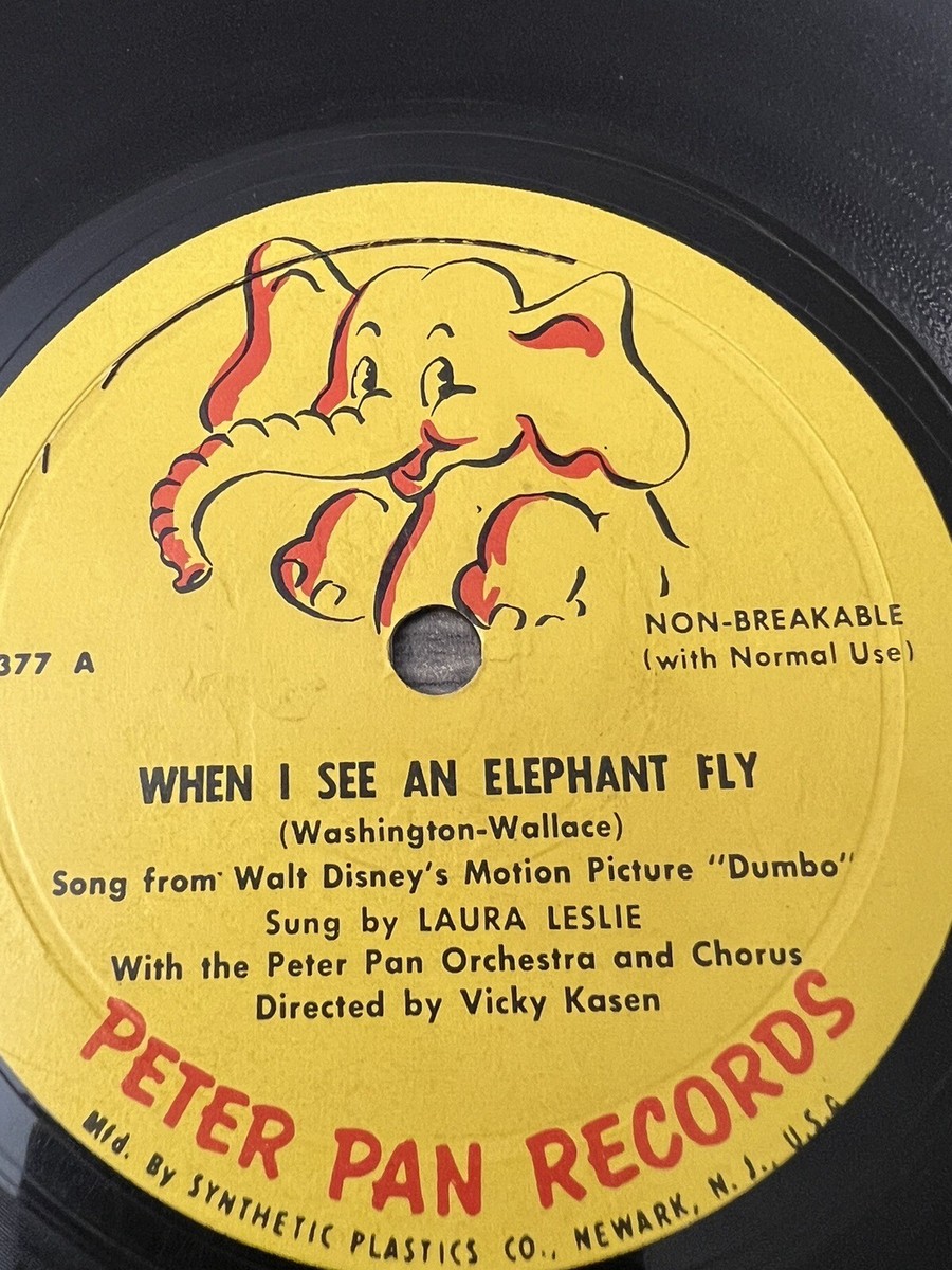 WDCC ダンボ　\"When I See an Elephant Fly\" WDCC Dumbo When I See An Elephant Fly Ornament - 1028747