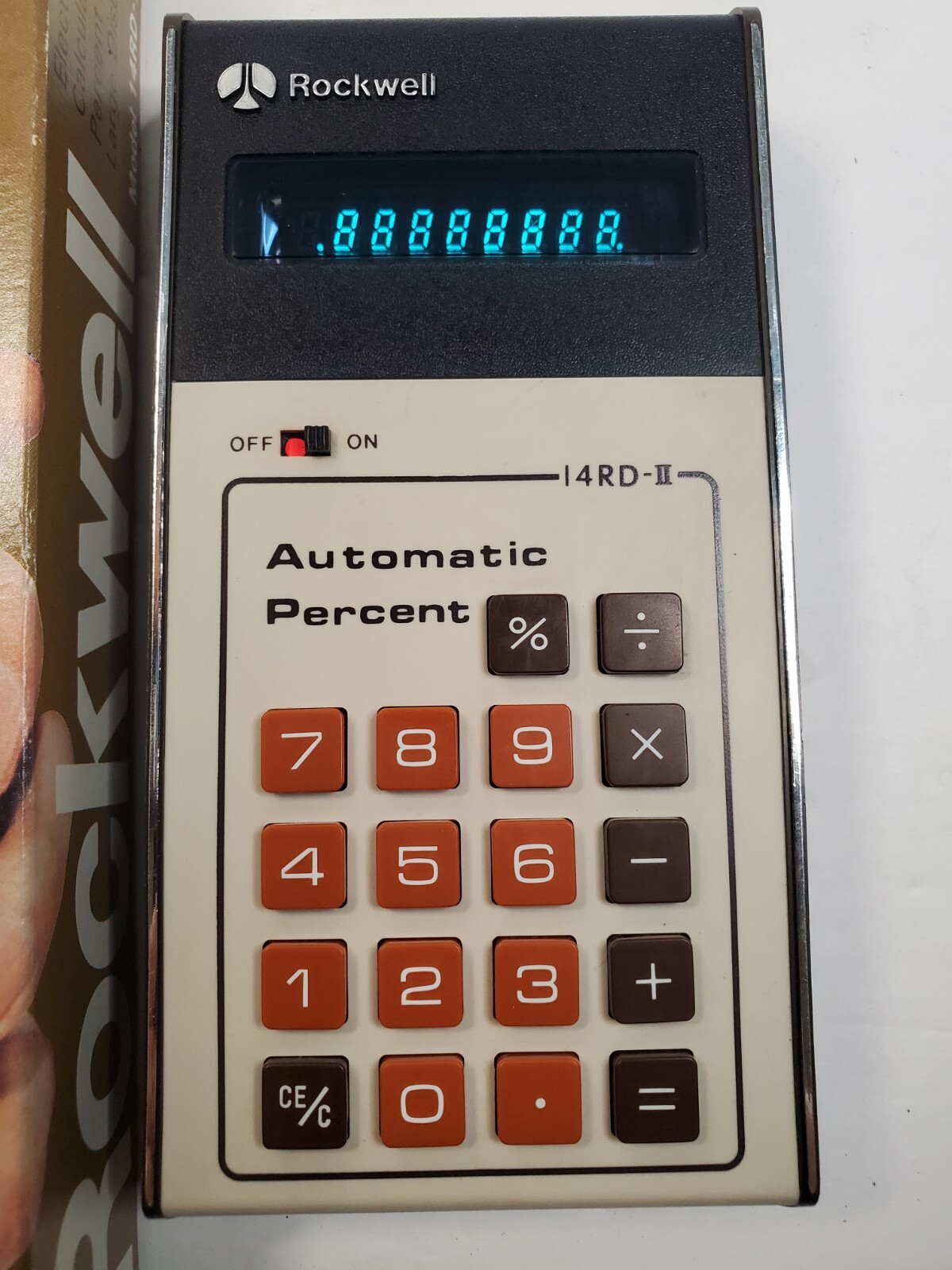 Antigua Calculadora De Mesa Rockwell Con Impresora 220v Crema Antigua Calculadora De Mesa Rockwell Con Impresora 220v Crema