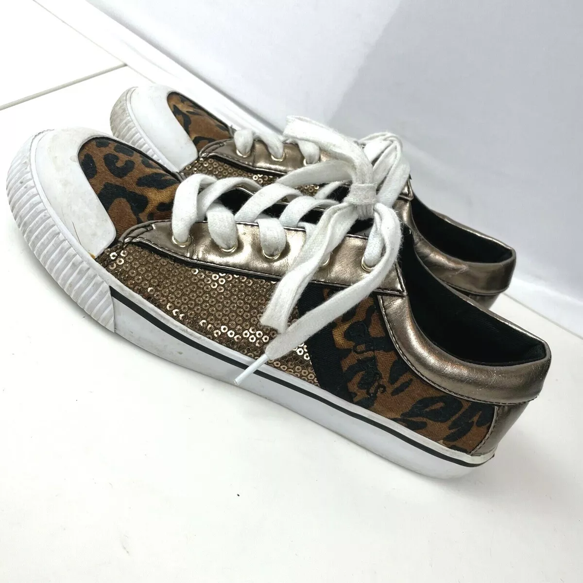 Guess animal outlet print sneakers