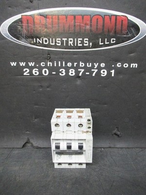 SIEMENS CIRCUIT BREAKER 5SX23 C25 25 AMP 480 VAC 3-POLE W/ 5SX9100 AUXILLIARY