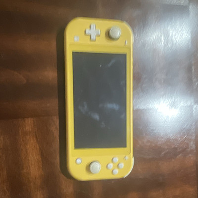 Nintendo Switch Lite Yellow Handheld System Only, 32GB 720p Region Free HDH-001