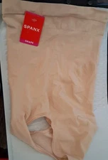 Spanx 10399R Womens Plus High Waisted Shaping Brief Shapewear Bottom Size Large 