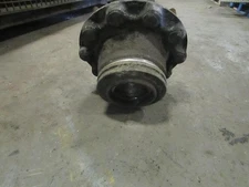 HUB PILOTED - ALUMINUM 10 LUG HUB 2526593