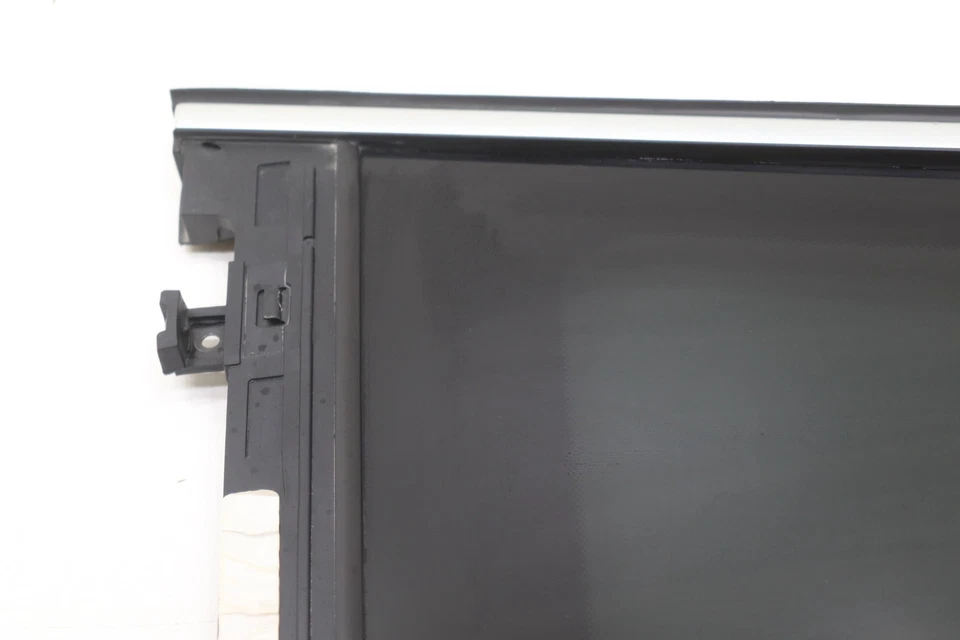 2017 - 2019 MERCEDES GLS450 X166 REAR LEFT DRIVER SIDE QUARTER WINDOW GLASS OEM - Image 4 of 4