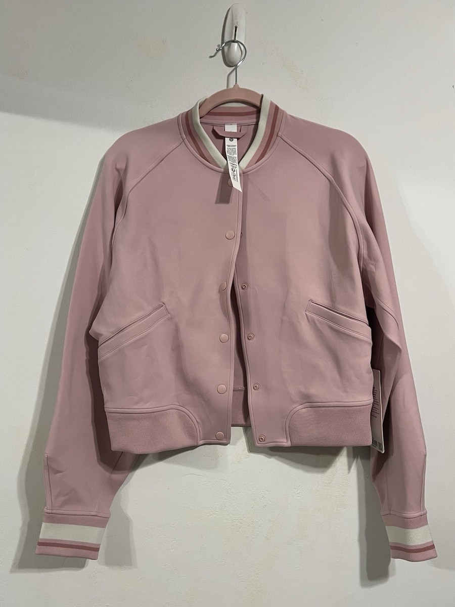 Lululemon ピンク フルジップジャケット NWT Size L Lululemon Snap Front Collegiate Jacket Pink Haze