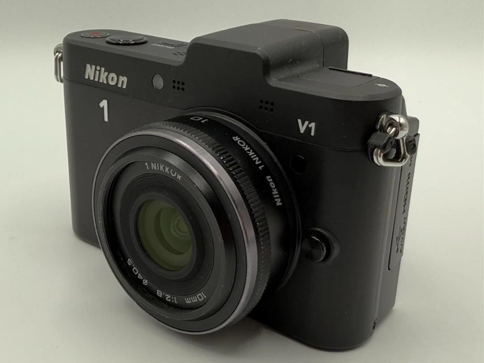 Nikon 1 V1 Mirrorless Camera with Thin Lens Kit (12,942 Shots) w/battery,charger - Image 3 of 4