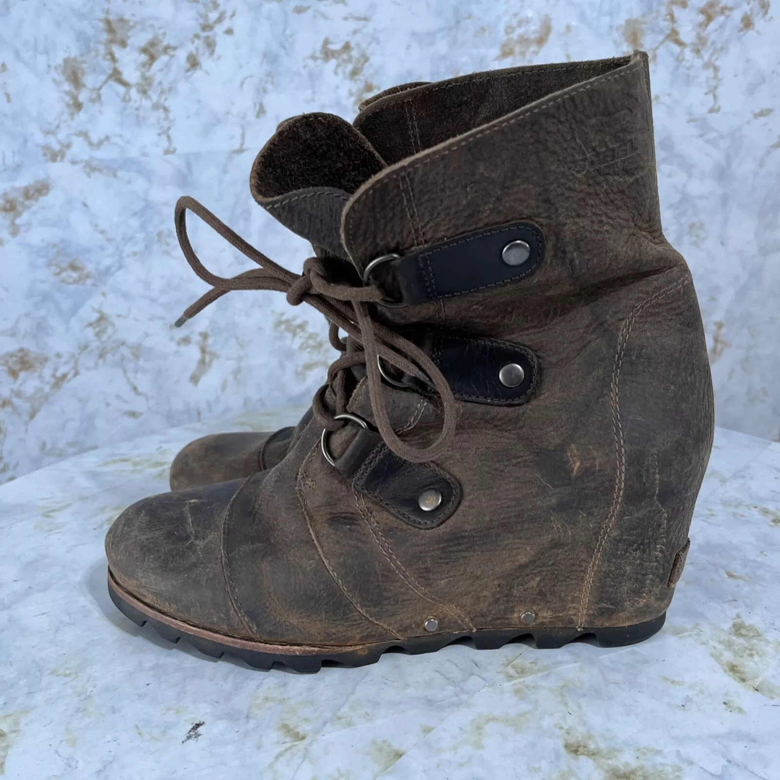 sorel joan of arctic mid leather hidden wedge boots