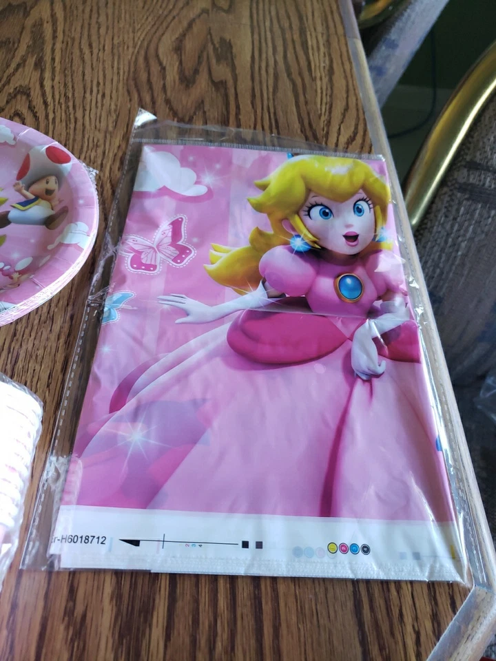 Suministros de fiesta Princess Peach, 20 platos, 20 servilletas, 10 tazas + 1 letrero de pared/puerta Foto 2 de 4