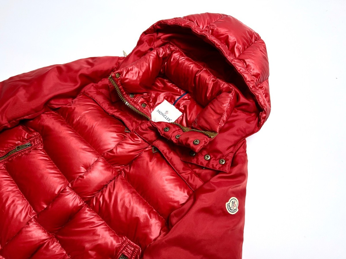 LUXURY Auth Men's MONCLER Garrone Maya Red Down Puffer LUXURY Auth Men's MONCLER Garrone Maya Red Down Puffer