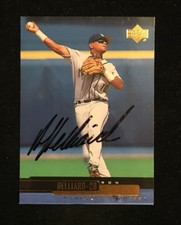RON BELLIARD 2000 TOPPS AUTOGRAPHED SIGNED AUTO BASEBALL CARD 150 BREWERS