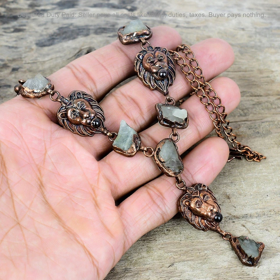 Collar de cadena de cobre áspero aguamarina natural esposa electroformado y cara de león Foto 4 de 4