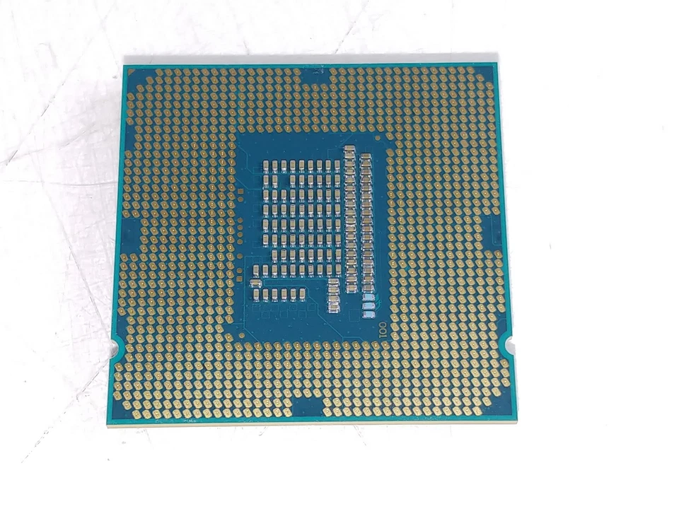 Lot of 2 Intel Core i3-3220T 2.8 GHz LGA 1155 Desktop CPU Processor SR0RE - Image 2 of 4