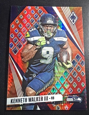 2023 Panini Phoenix Fire Burst SP Variation /340 Kenneth Walker III #42 
