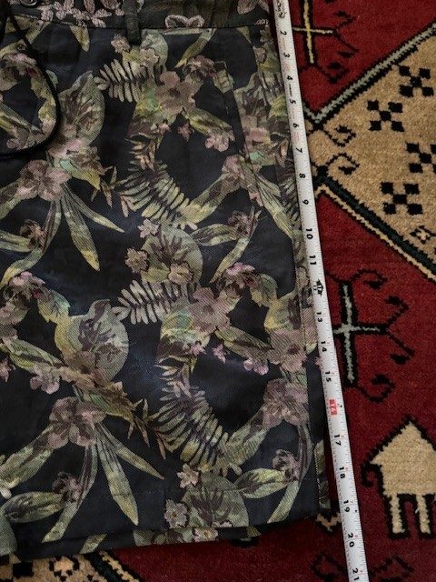 Zara Flowered woven black shorts Men 34 (Dries van Noten vibes) thumbnail 7