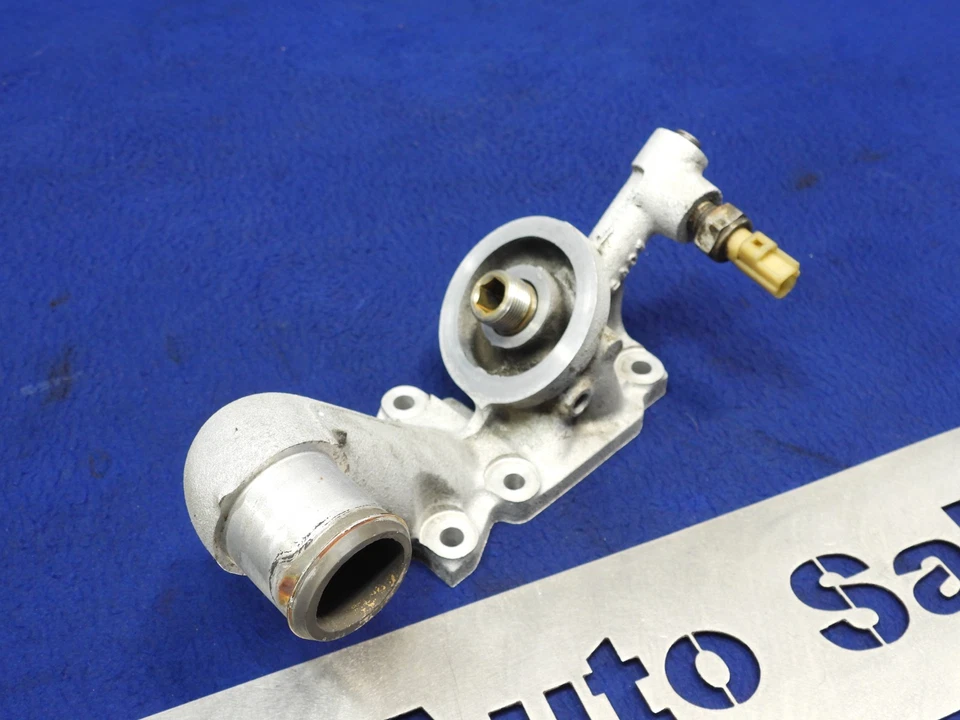 1999-2004 Ford Mustang GT 4.6L OEM Oil Filter Adapter Good Used Take Off P34 - Image 2 of 4