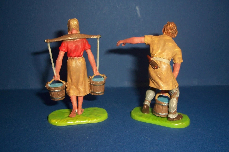 Elastolin Normannen Serie Wasserträger, Frau mit Wassereimer 7 cm - Bild 2 von 2