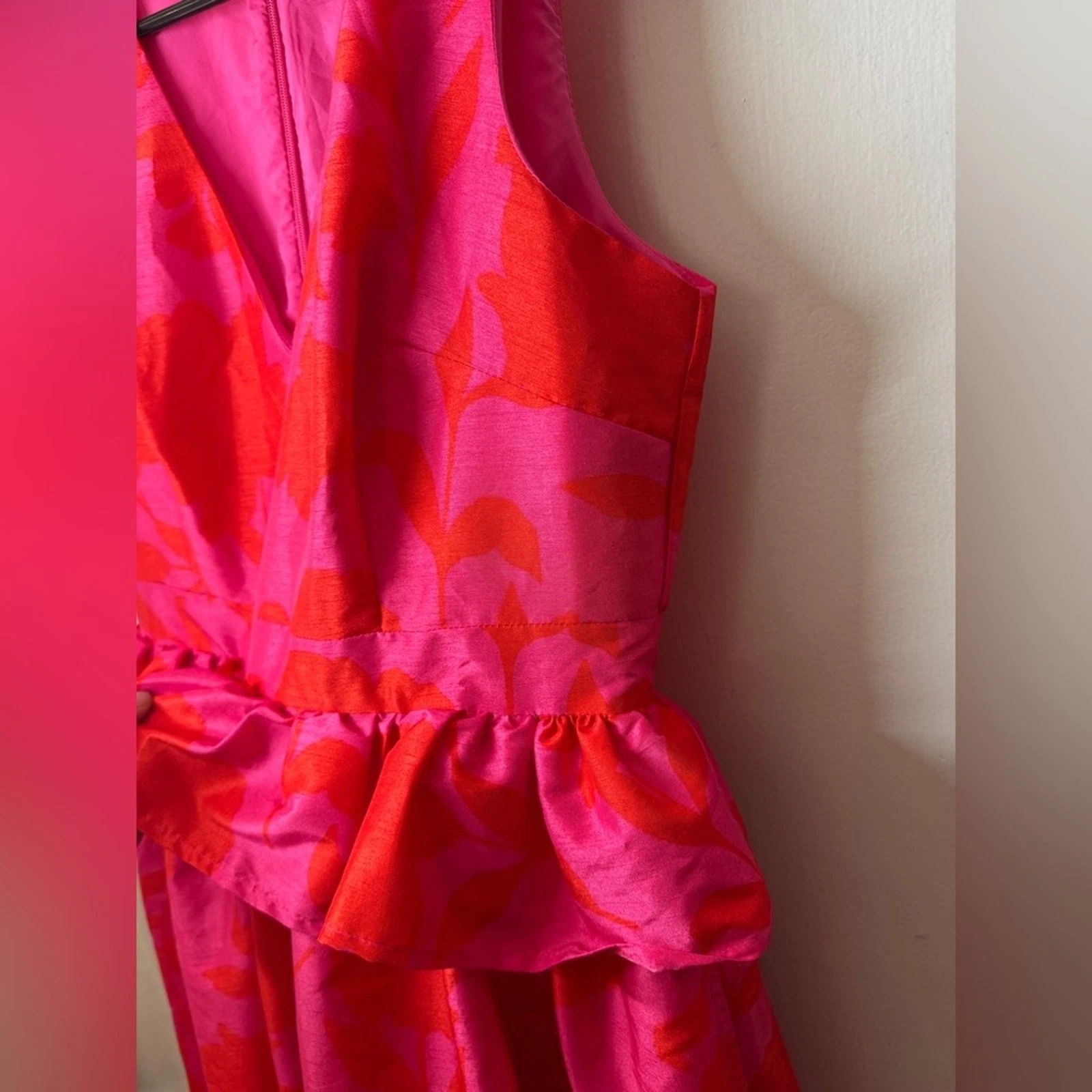 Abito midi cocktail Kate Spade X Target classico rosa floreale rosa arancione peplo 4