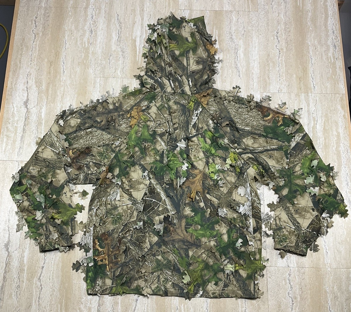 Red Head Mens Size S/M 3D Leaves Hunting Jacket TrueTimber HTC