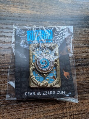 2016 Limited Edition Blizzard Hearthstone Fireside Gathering Cupcake Pin