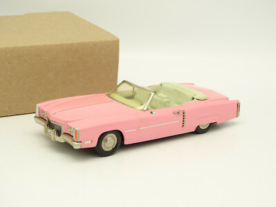 Neo 1:43 Cadillac Series 62 Cabriolet rouge NEO45808 modèle voiture